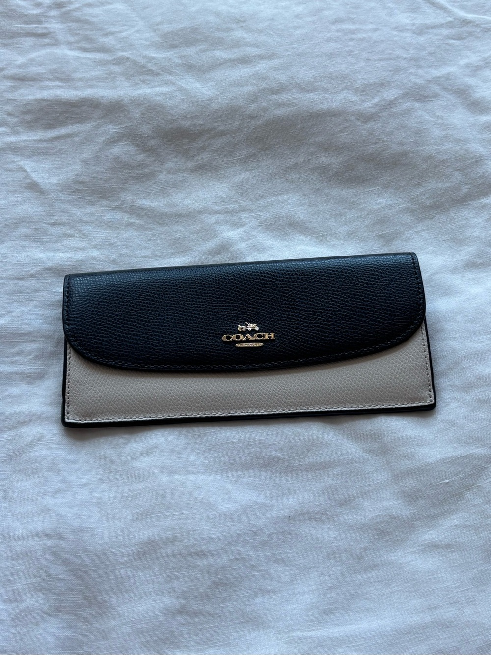 Vintage Coach Two-Tone Black & Cream Wallet